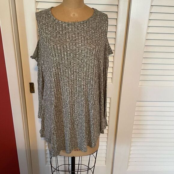 CUPIO | gray cold shoulder tunic XL NWT $68 - Picture 1 of 9
